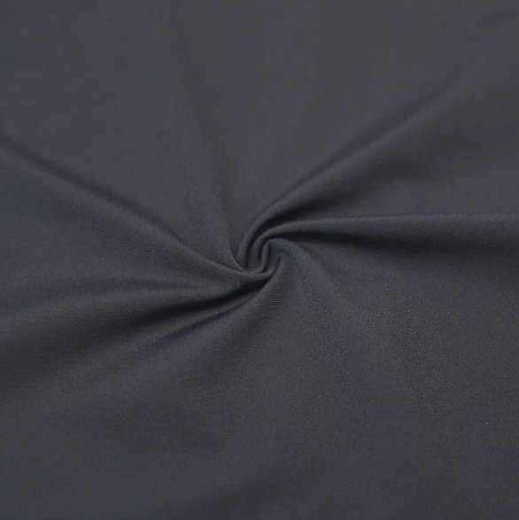 Miért tartja az újrahasznosított poliészter spandex gyapjúját több mosás után?
