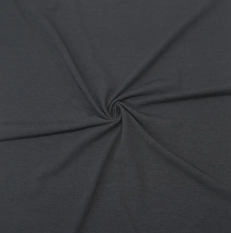 Melyik a jobb, gyapjú vagy termoszövet?